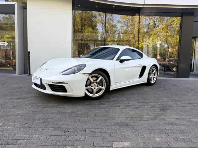 Фотография автомобиля — Porsche 718
