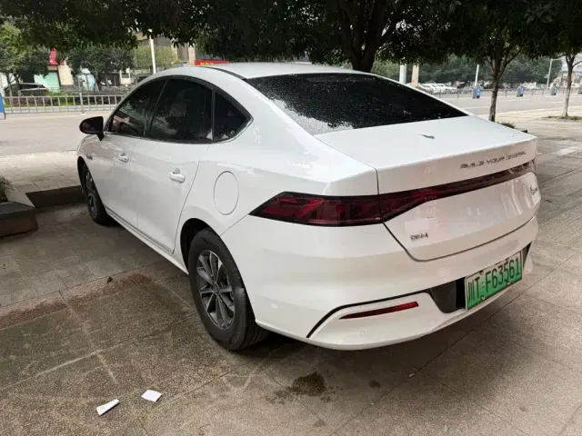 BYD Qin PLUS — Фото автомобиля 4