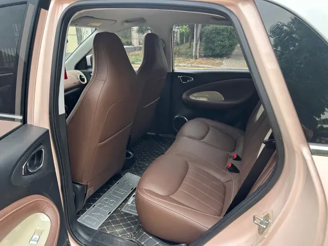 Wuling Bingo — Фото автомобиля 8