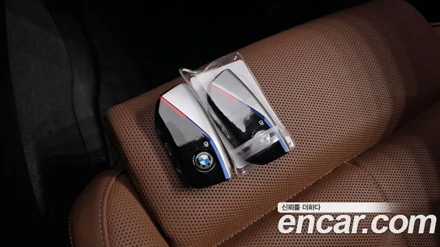 BMW i5 G60 — Фото автомобиля 16