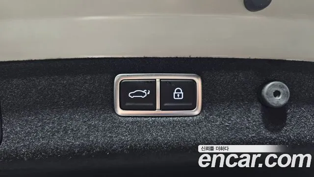 Genesis G70 — Фото автомобиля 29