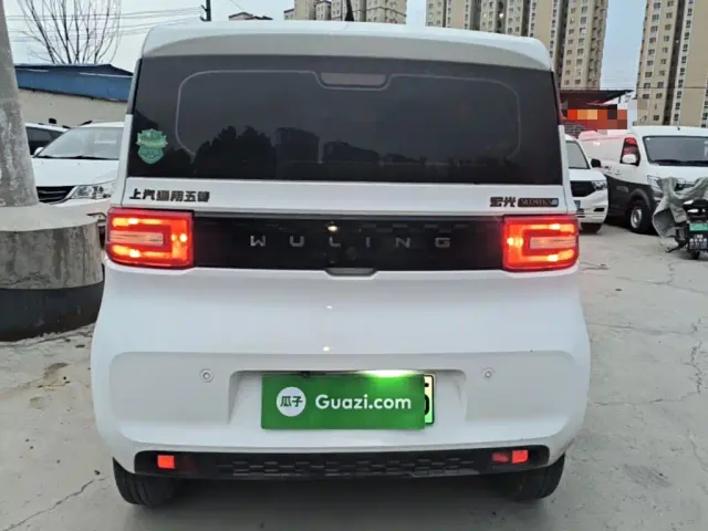 Wuling Hongguang Mini EV — Фото автомобиля 5
