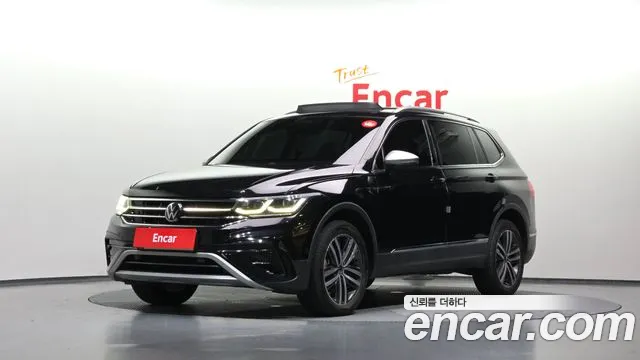 Фотография автомобиля — Volkswagen Tiguan