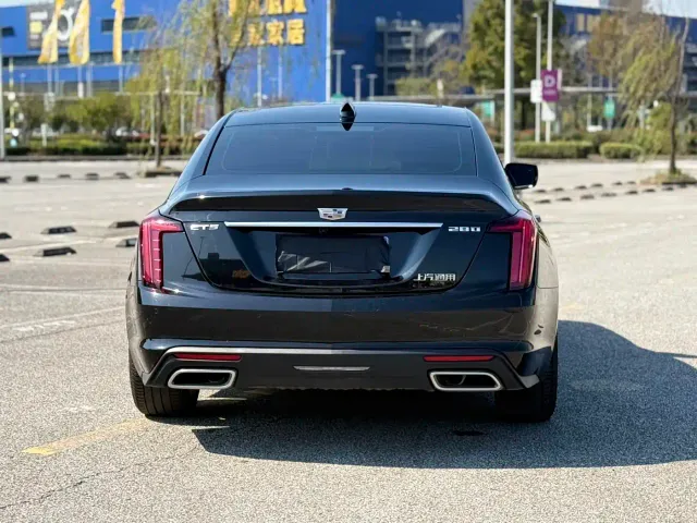 Cadillac CT5 — Фото автомобиля 6