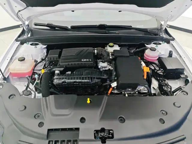 BYD Qin PLUS — Фото автомобиля 10