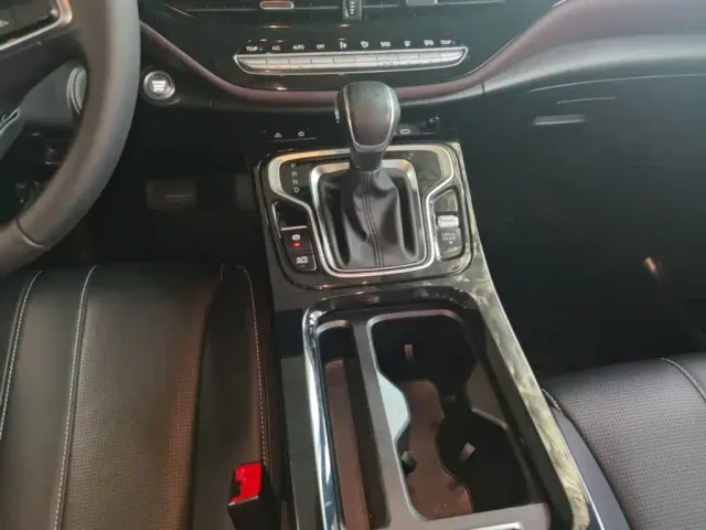 GAC Trumpchi M6 — Фото автомобиля 13
