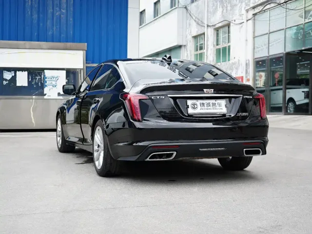Cadillac CT5 — Фото автомобиля 9