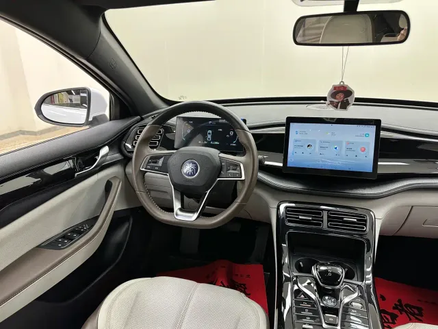 BYD Qin PLUS — Фото автомобиля 21