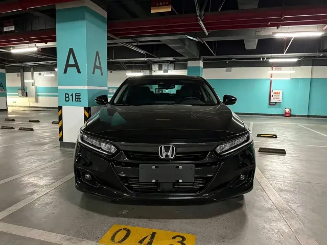 Honda Accord — Фото автомобиля 2