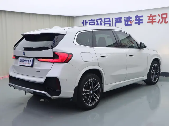BMW X1 — Фото автомобиля 24