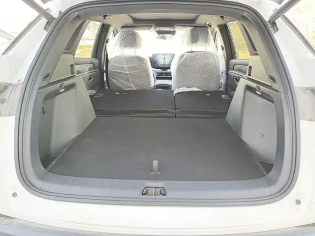 BYD Song L DM-i — Фото автомобиля 18