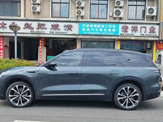 Nio ES8 — Фото автомобиля 3
