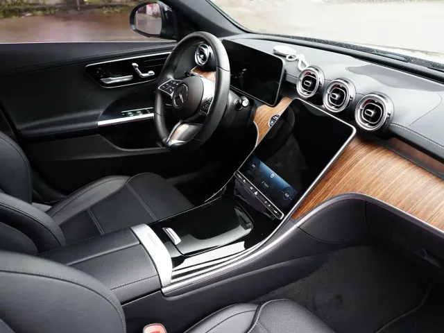 Mercedes-Benz C-Class — Фото автомобиля 11
