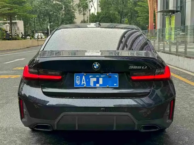 BMW BMW 3 Series 2023 325Li M Sport Black Night Package — Фото автомобиля 5