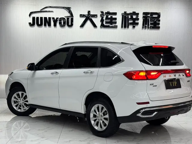 Haval M6 — Фото автомобиля 6