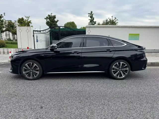 Chery Arrizo 8 — Фото автомобиля 4