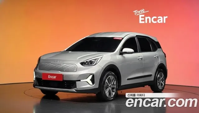 Фотография автомобиля — Kia Niro