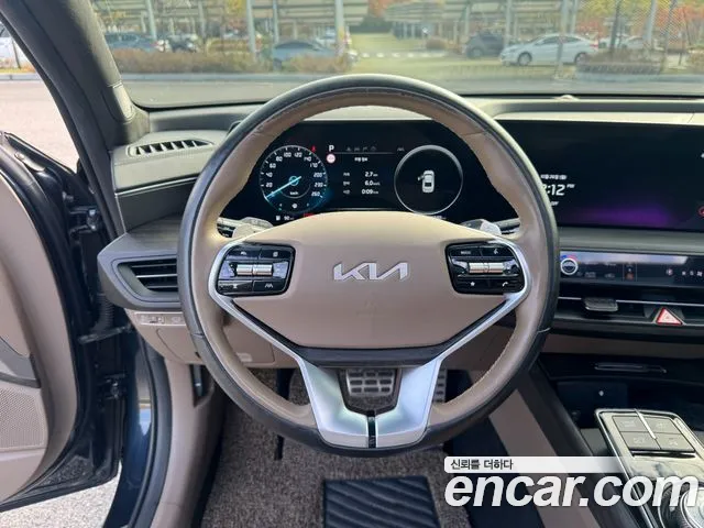 Kia K8 — Фото автомобиля 8