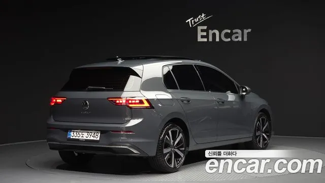 Volkswagen Golf Golf 8 поколение 2.0 TDI Prestige — Фото автомобиля 2