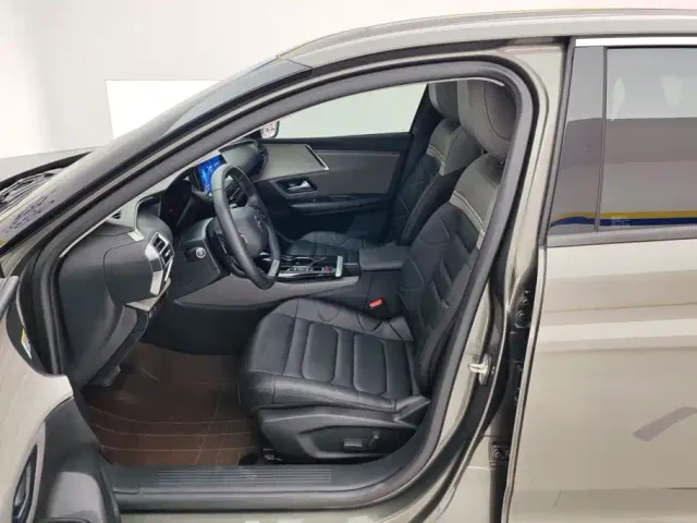 Citroen C5 X — Фото автомобиля 9