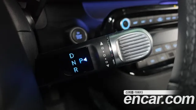 Hyundai Casper Electric — Фото автомобиля 12