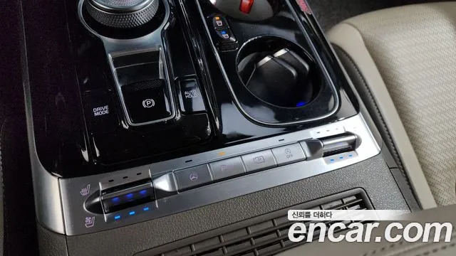 Kia Canival Carnival 4 поколение Дизель 9 мест Hi-Limousine — Фото автомобиля 16