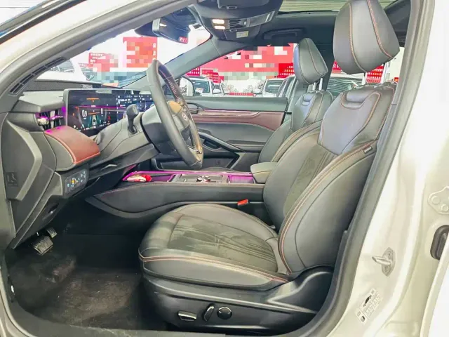 Ford Mondeo — Фото автомобиля 7