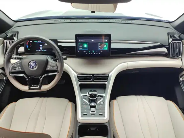 BYD Song Pro — Фото автомобиля 12