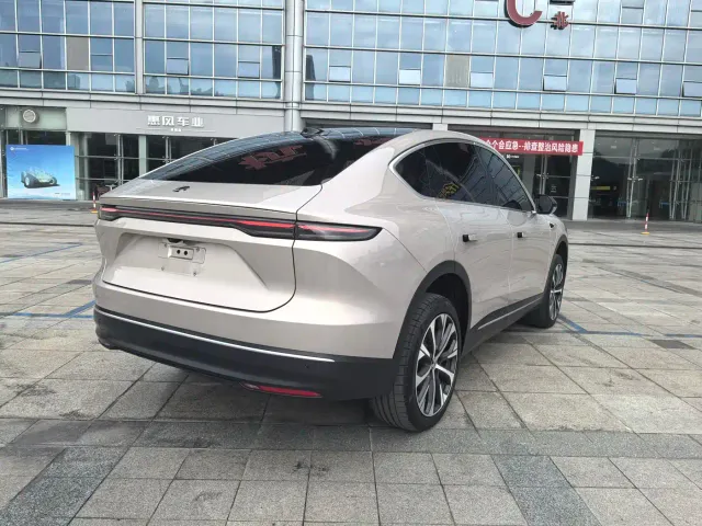 Nio EC7 — Фото автомобиля 2