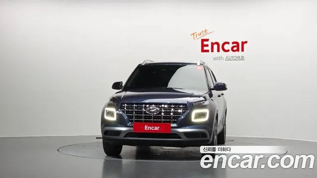 Hyundai Venue — Фото автомобиля 3