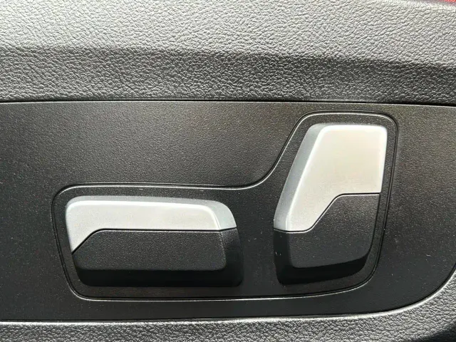 BMW 3 Series — Фото автомобиля 27