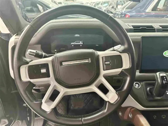Land Rover Land Rover Defender 2022 110 P400 Dark Special Edition — Фото автомобиля 6
