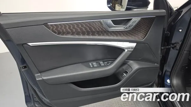 Audi A6 45 TFSI quattro Premium — Фото автомобиля 23
