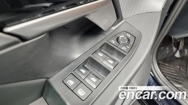 BMW 5-Series 5 серия (G60) 530i xDrive M Sport — Фото автомобиля 30