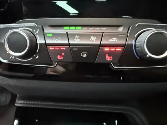 BMW 1 Series — Фото автомобиля 18