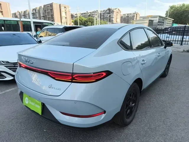 BYD Qin PLUS — Фото автомобиля 6