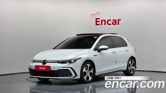 Фотография автомобиля — Volkswagen Golf