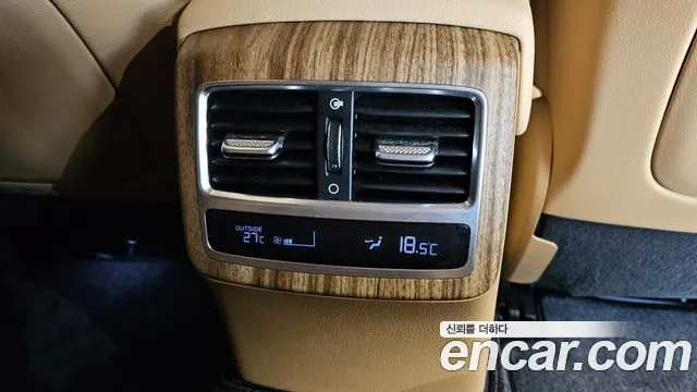 Kia K9 The New K9 2-е поколение — Фото автомобиля 17