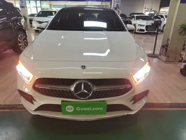Mercedes-Benz A-Class — Фото автомобиля 2