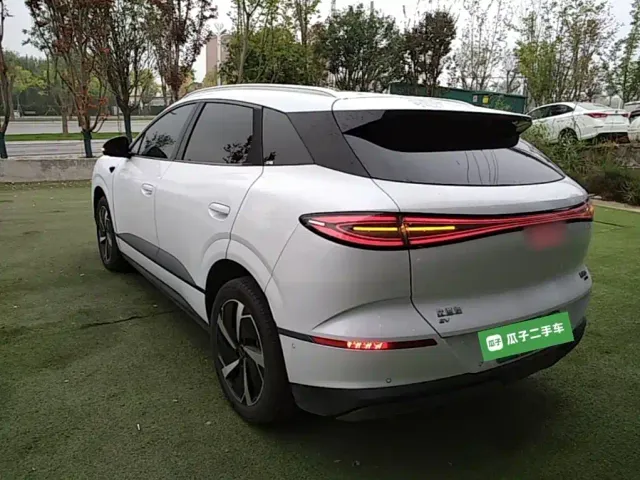 BYD Sealion 06 — Фото автомобиля 4