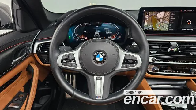 BMW 5-Series — Фото автомобиля 9