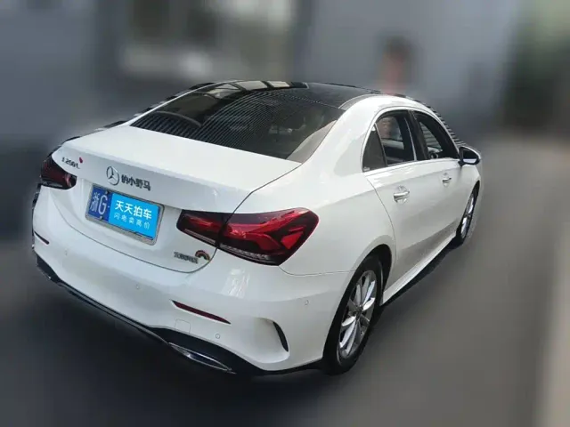 Mercedes-Benz A-Class — Фото автомобиля 5