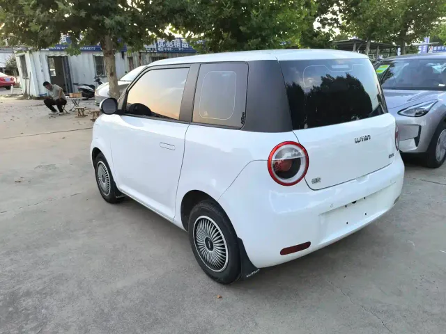 Changan Lumin — Фото автомобиля 7