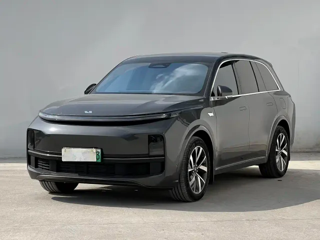 Фотография автомобиля — Li Auto L8