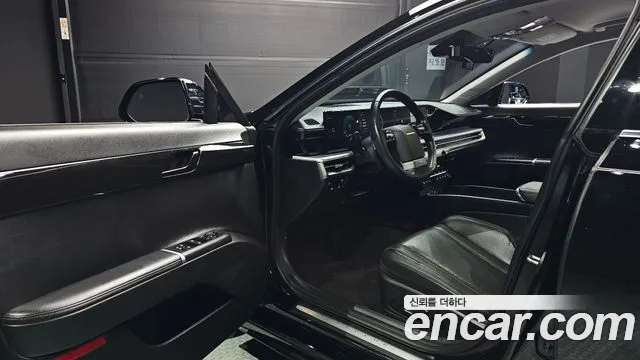 Hyundai Grandeur GN7 — Фото автомобиля 15