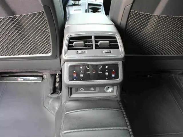 Audi A6L — Фото автомобиля 7