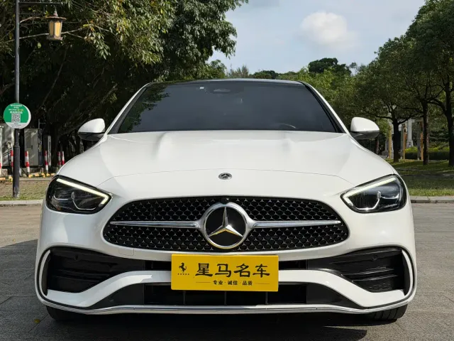 Mercedes-Benz C-Class — Фото автомобиля 2