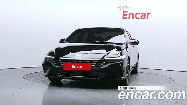 Hyundai Avante — Фото автомобиля 3