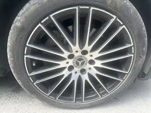 Mercedes-Benz C-Class — Фото автомобиля 3
