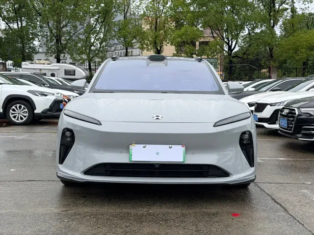 Nio ET5 Touring — Фото автомобиля 2